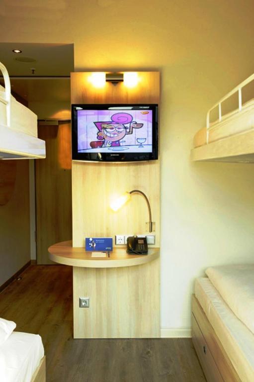 Quadruple Room,698637132:JPEG